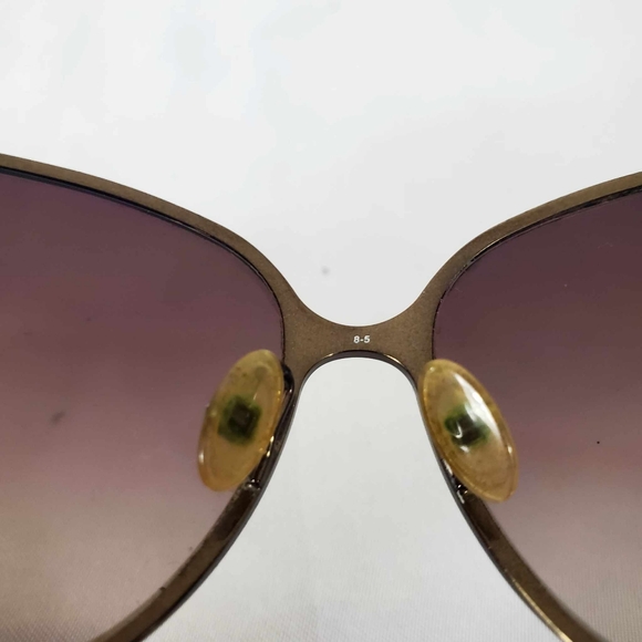 Authentic Marc by Marc Jacobs Chic Sunglasses With Box - Picture 9 of 12